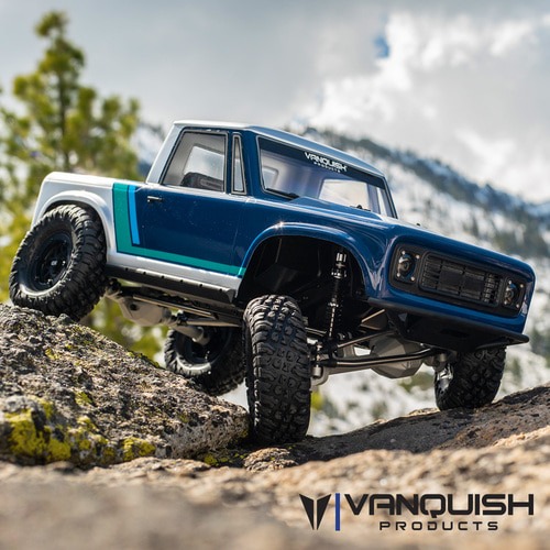 Vanquish VS4-10 Ultra Rock Crawler Kit Black w/ Origin Half Cab Body